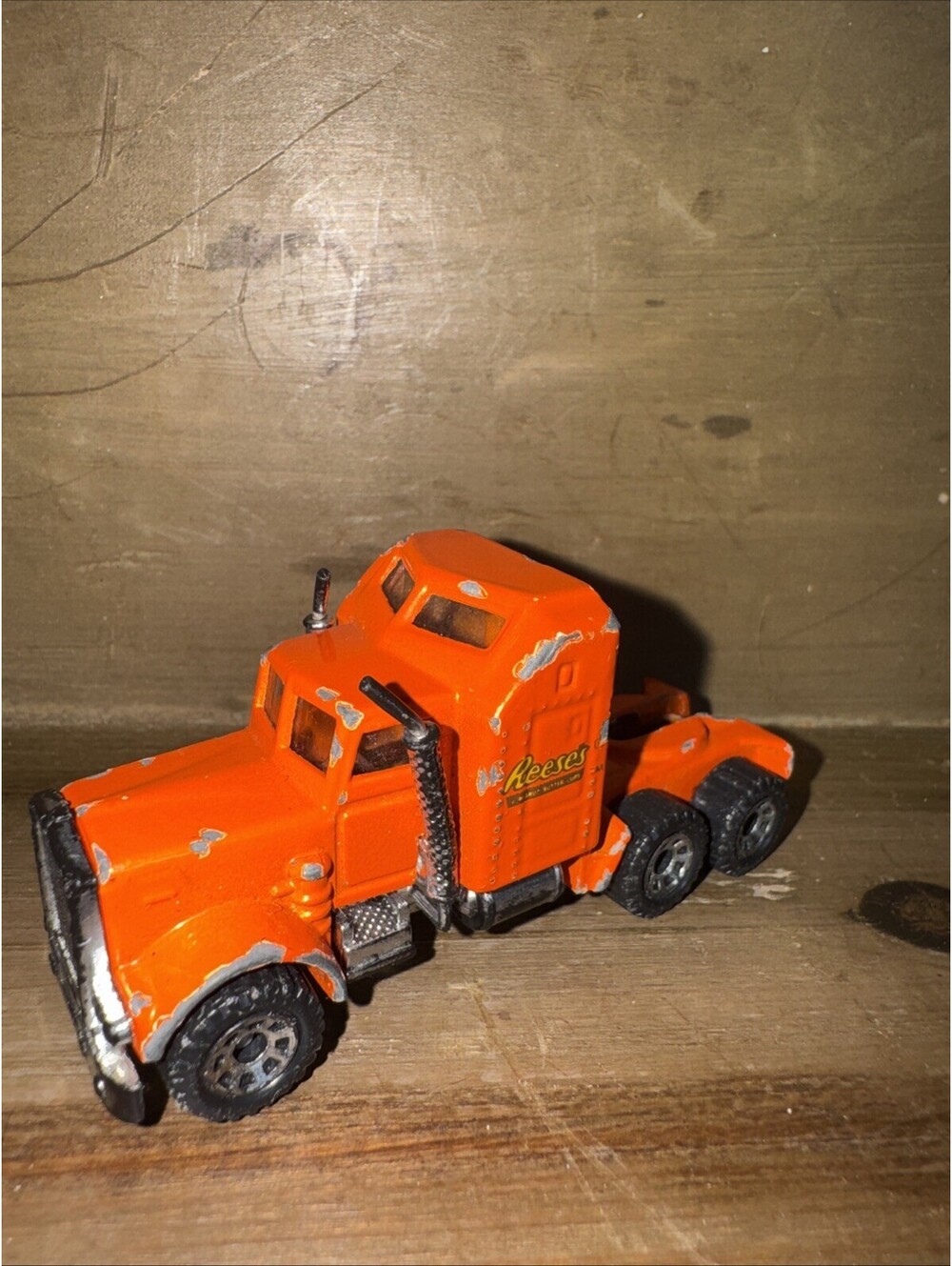 1983 Kenworth Aerodyne Reese- Play condition